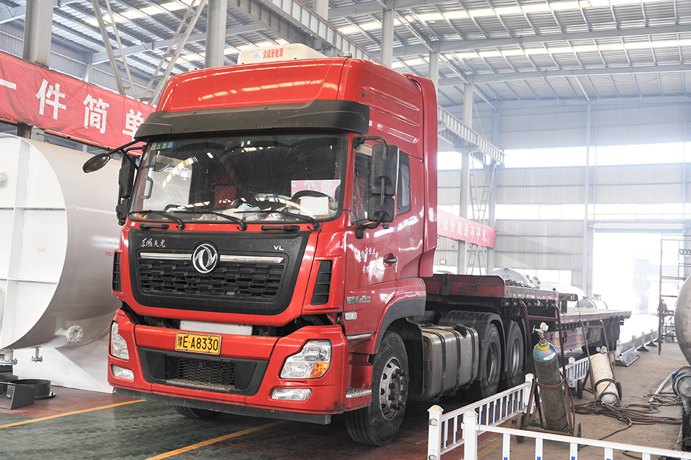 華泰集團(tuán)生產(chǎn)的300TPD米糠制油項(xiàng)目發(fā)貨安徽省