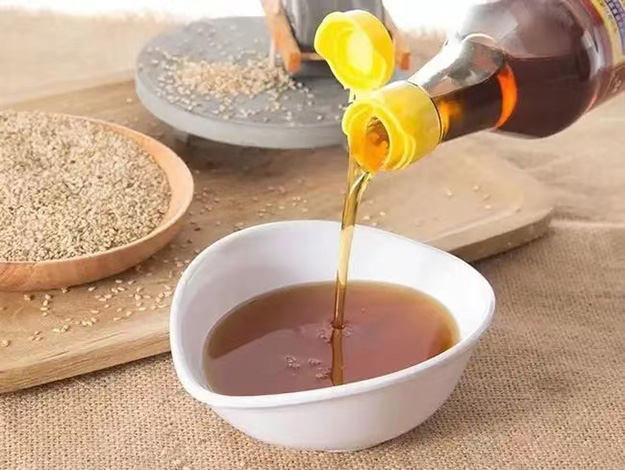 芝麻油壓榨生產(chǎn)線設(shè)備廠家華泰糧油機械